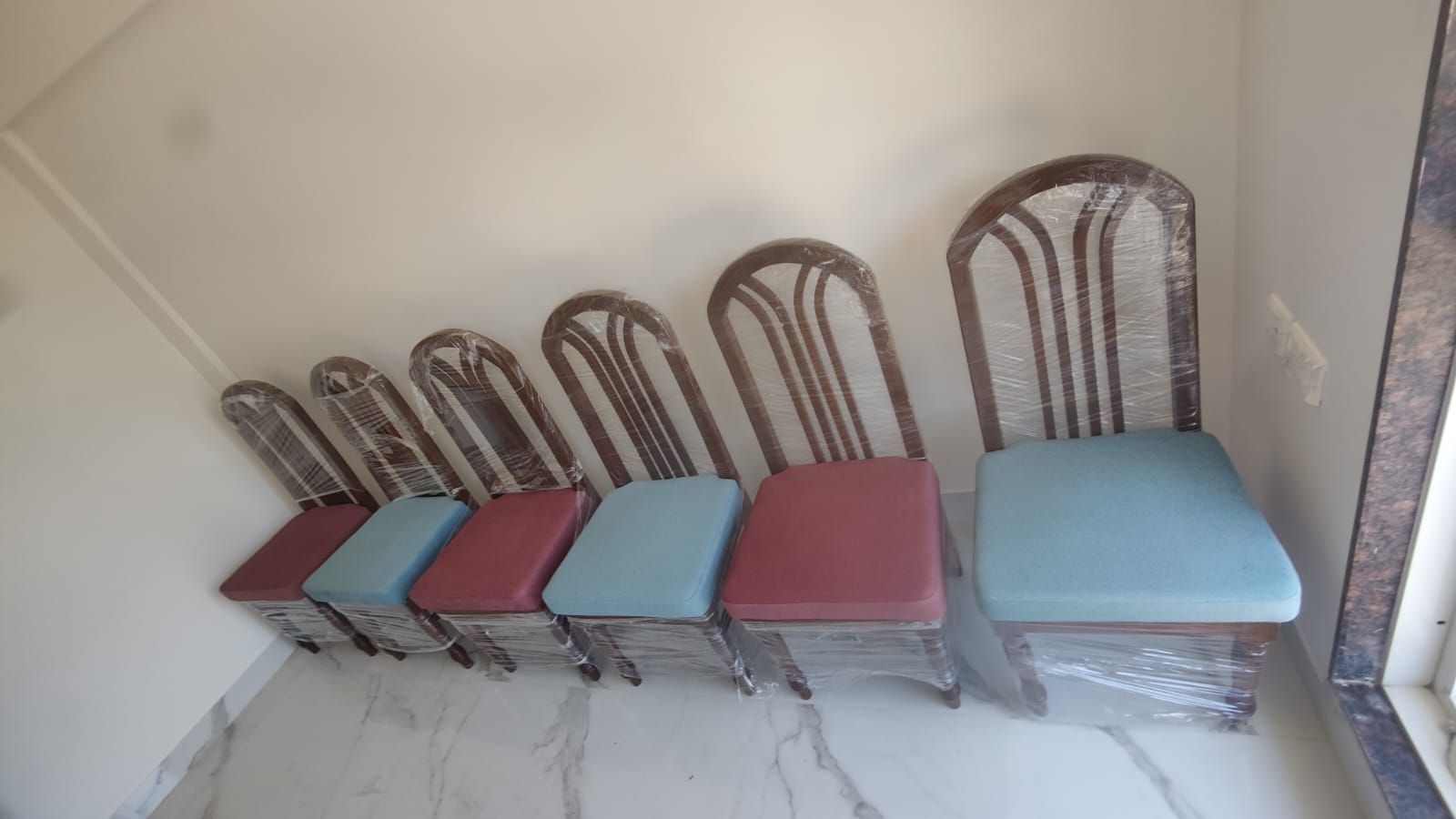 Dining chair